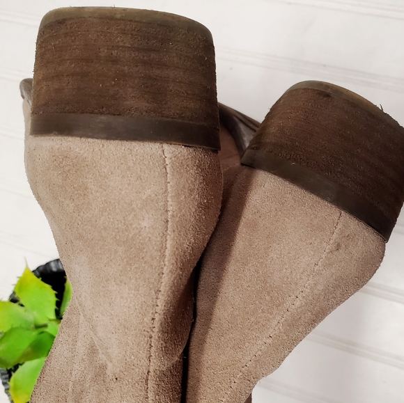 🎉Lucky Brand Taupe Tan Benissa Suede Ankle Boot🎉 - Picture 5 of 8